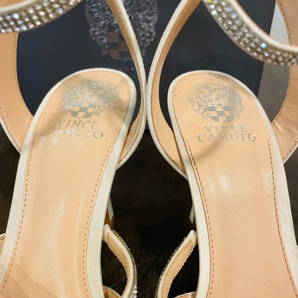 Vince Camino Brevern Hi Heel Sandal - Picture 9 of 11